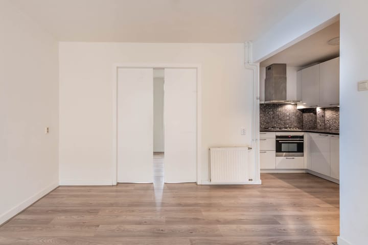 Foto 7 van Bentinckstraat 82-2