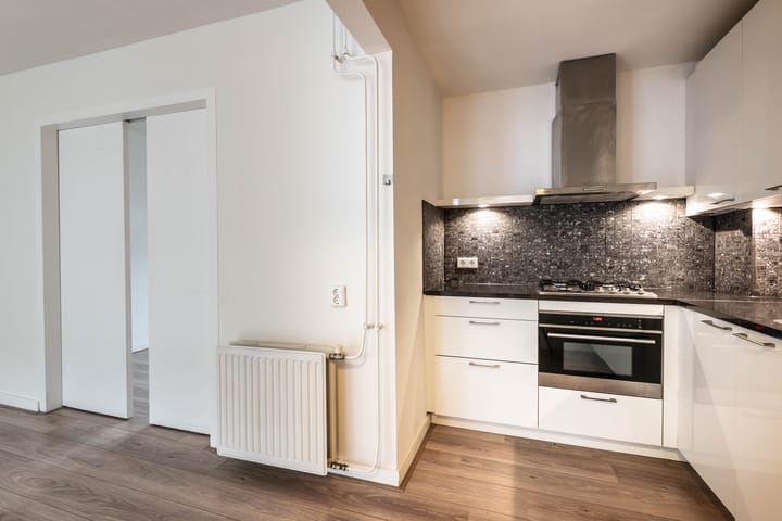 Foto 10 van Bentinckstraat 82-2