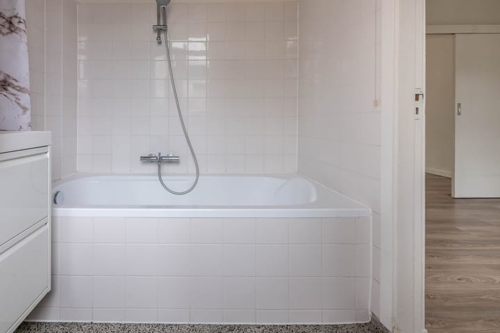 Foto 16 van Bentinckstraat 82-2