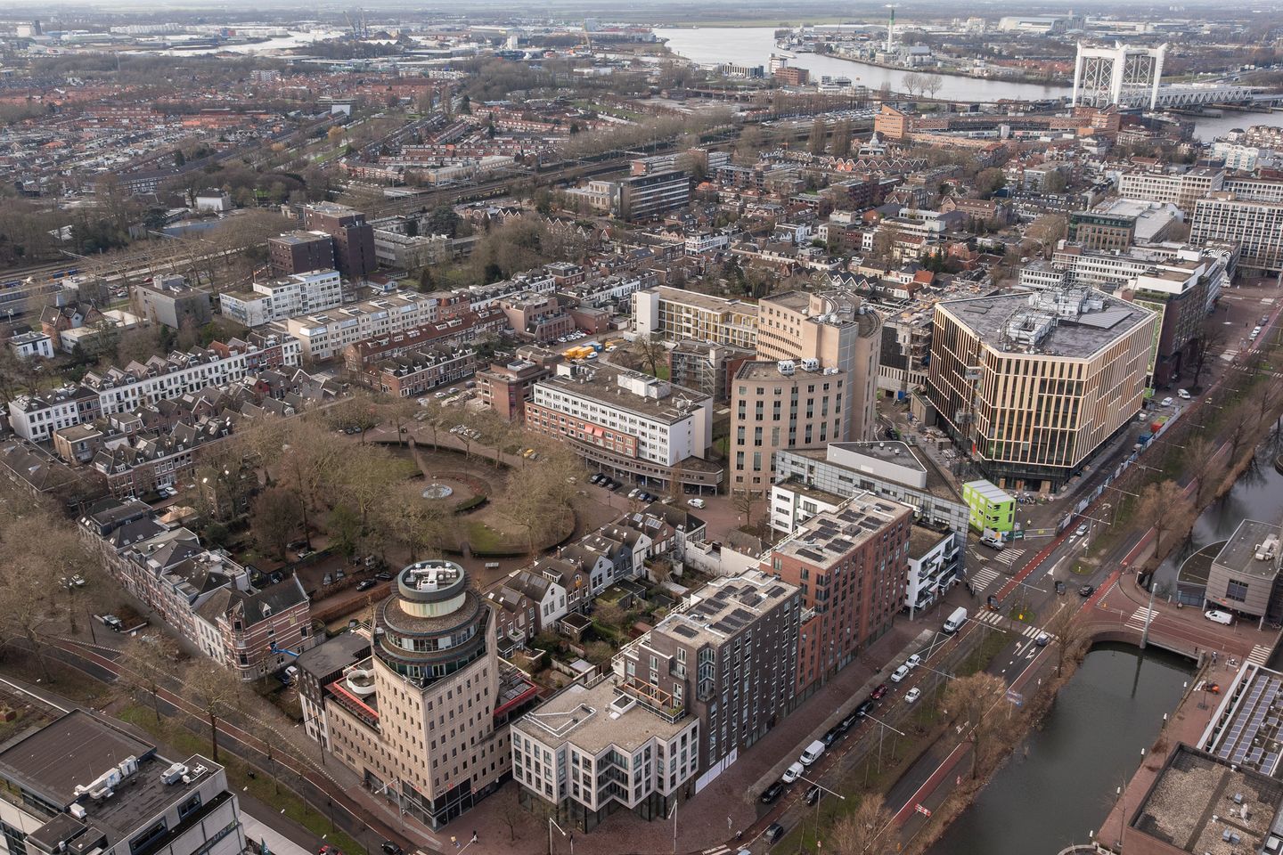 Foto 44 van Spuiboulevard 48