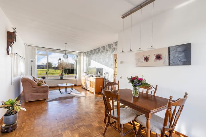 Foto 13 van Parallelweg 56