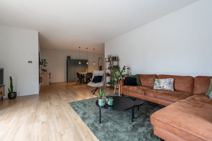 Foto 4 van Langeleegte 155