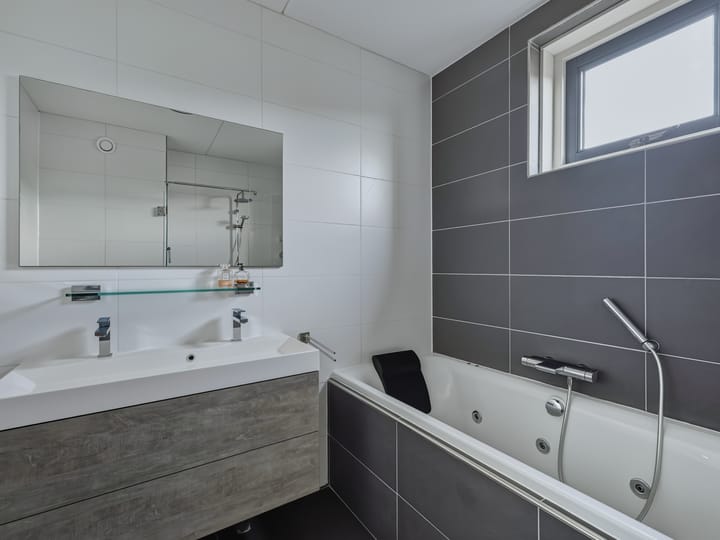 Foto 21 van Looër Enkweg 37