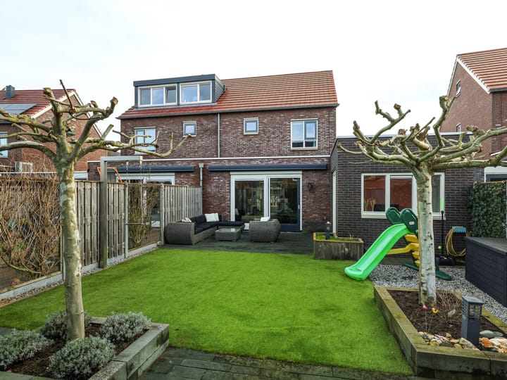 Foto 33 van Looër Enkweg 37