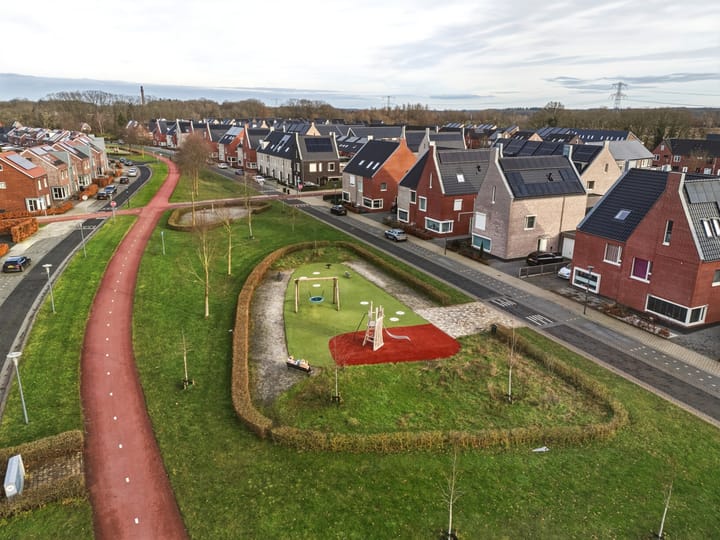 Foto 39 van Looër Enkweg 37