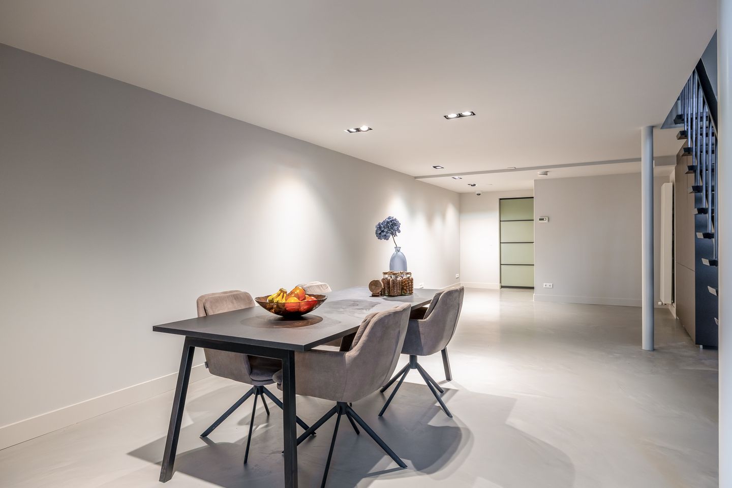 Bekijk foto 2 van Voorhaven 9