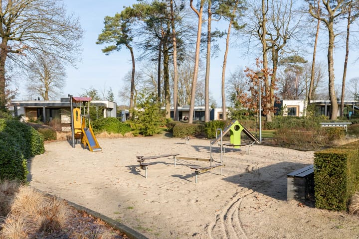 Foto 4 van Harremaatweg 26-102