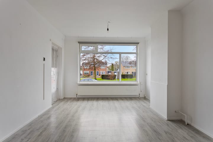 Photo 2 of Bartholomeus vd Helststr 81