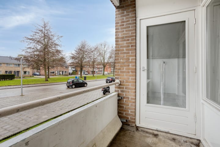 Photo 4 of Bartholomeus vd Helststr 81