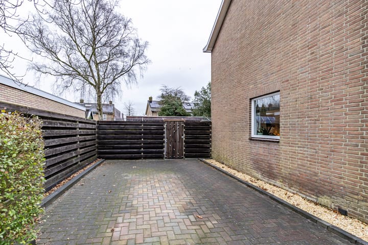 Foto 12 van Anthony Fokkerstraat 17