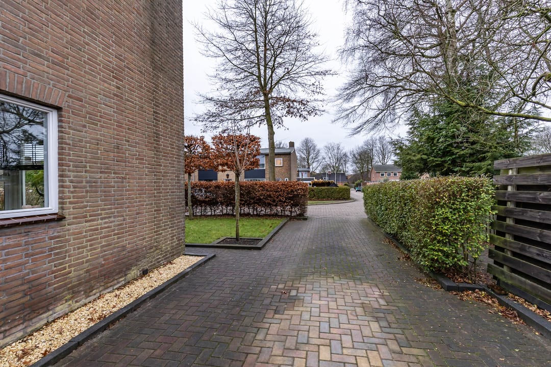 Foto 13 van Anthony Fokkerstraat 17