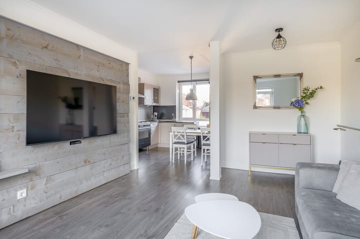 Foto 8 van Esdoornlaan 23