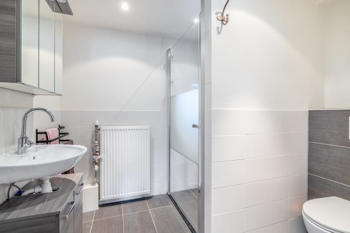 Foto 16 van Esdoornlaan 23