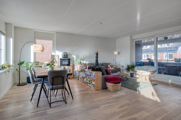 Foto 14 van Dorskarstraat 15