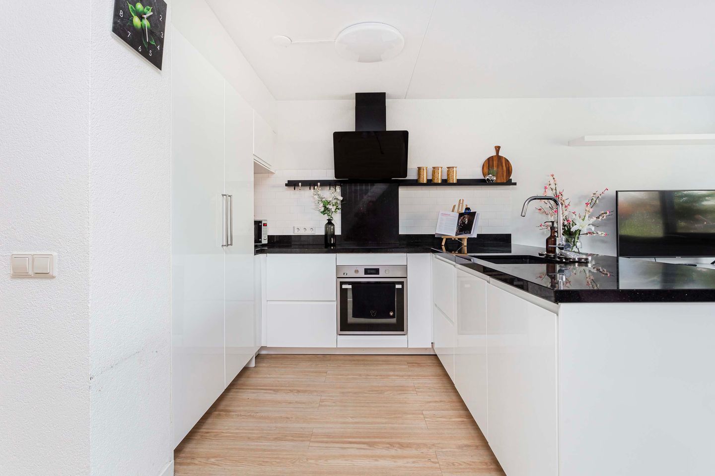 Photo 4 of Houtrakgracht 195