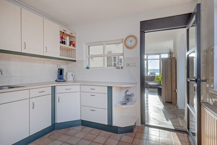 Photo 18 of de Casembrootstraat 51