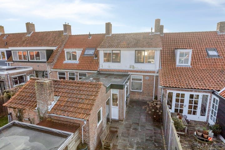 Photo 39 of de Casembrootstraat 51