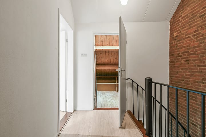 Foto 24 van Kruislaan 6