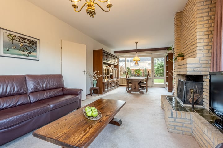 Photo 4 of Laan van Westmolen 43