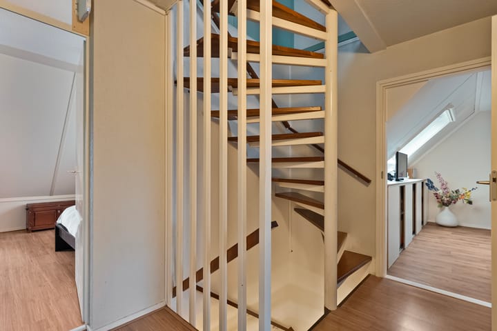 Foto 33 van Leeuwerikstraat 10