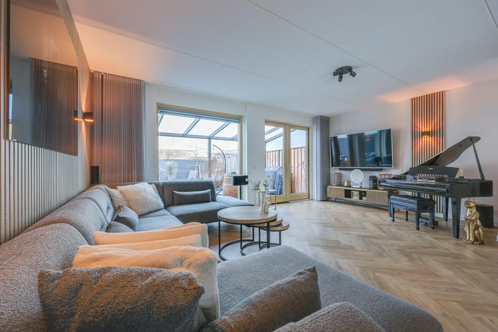 Foto 9 van Buizerdlaan 3