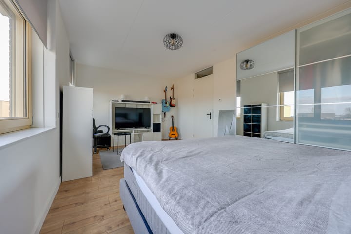 Foto 35 van Buizerdlaan 3