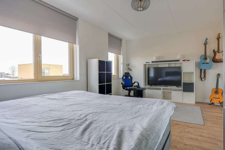 Foto 36 van Buizerdlaan 3