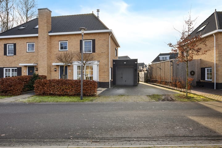 Hazenoor 3 main image