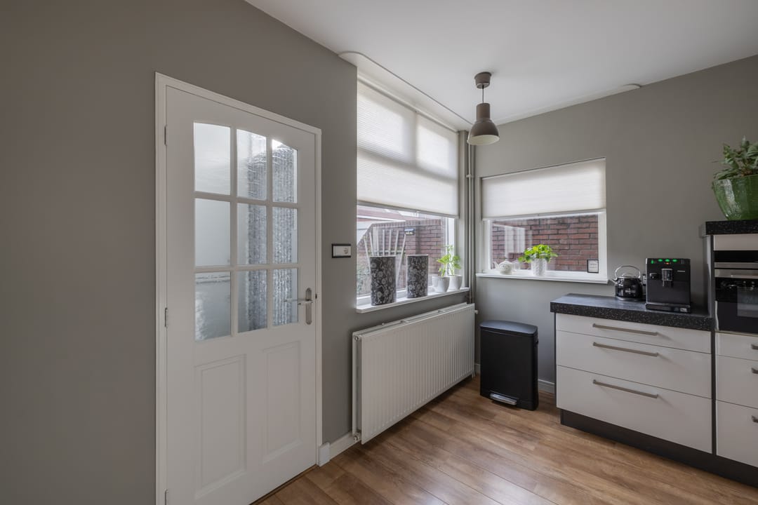 Foto 13 van Wijkerstraatweg 264