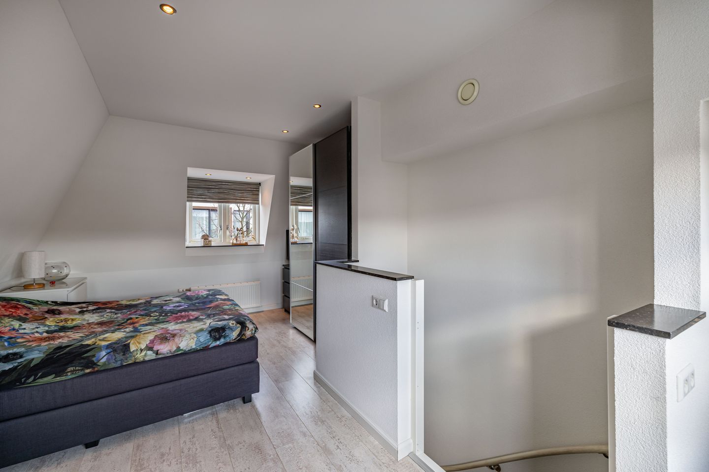 Foto 35 van Wijkerstraatweg 264