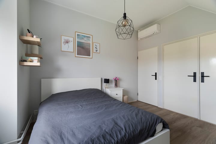 Photo 38 of Boveneindselaan 27