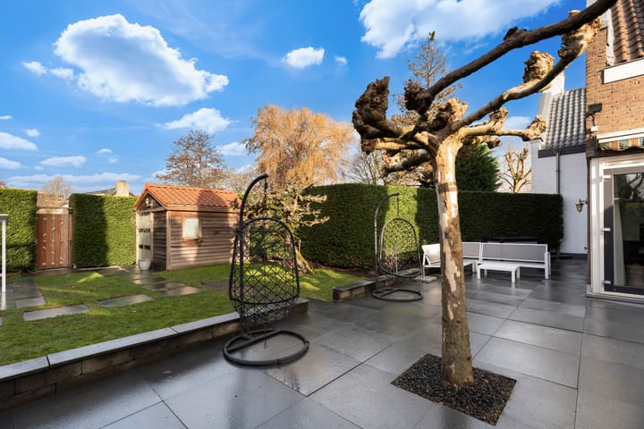 Photo 47 of Boveneindselaan 27