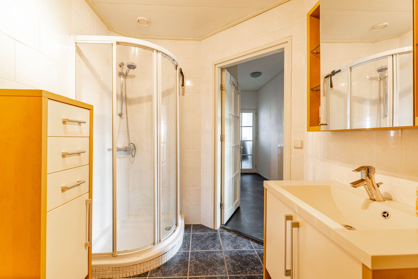 Foto 29 van Vrouwenlaan-voor 18