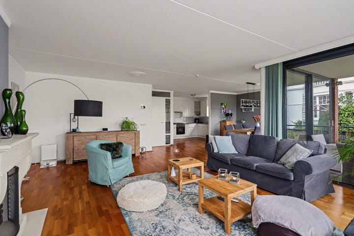 Foto 9 van Dr. Benthemstraat 107