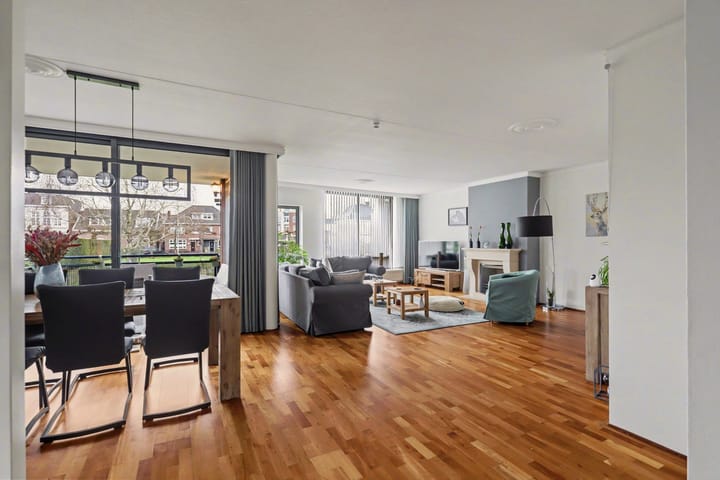 Foto 11 van Dr. Benthemstraat 107