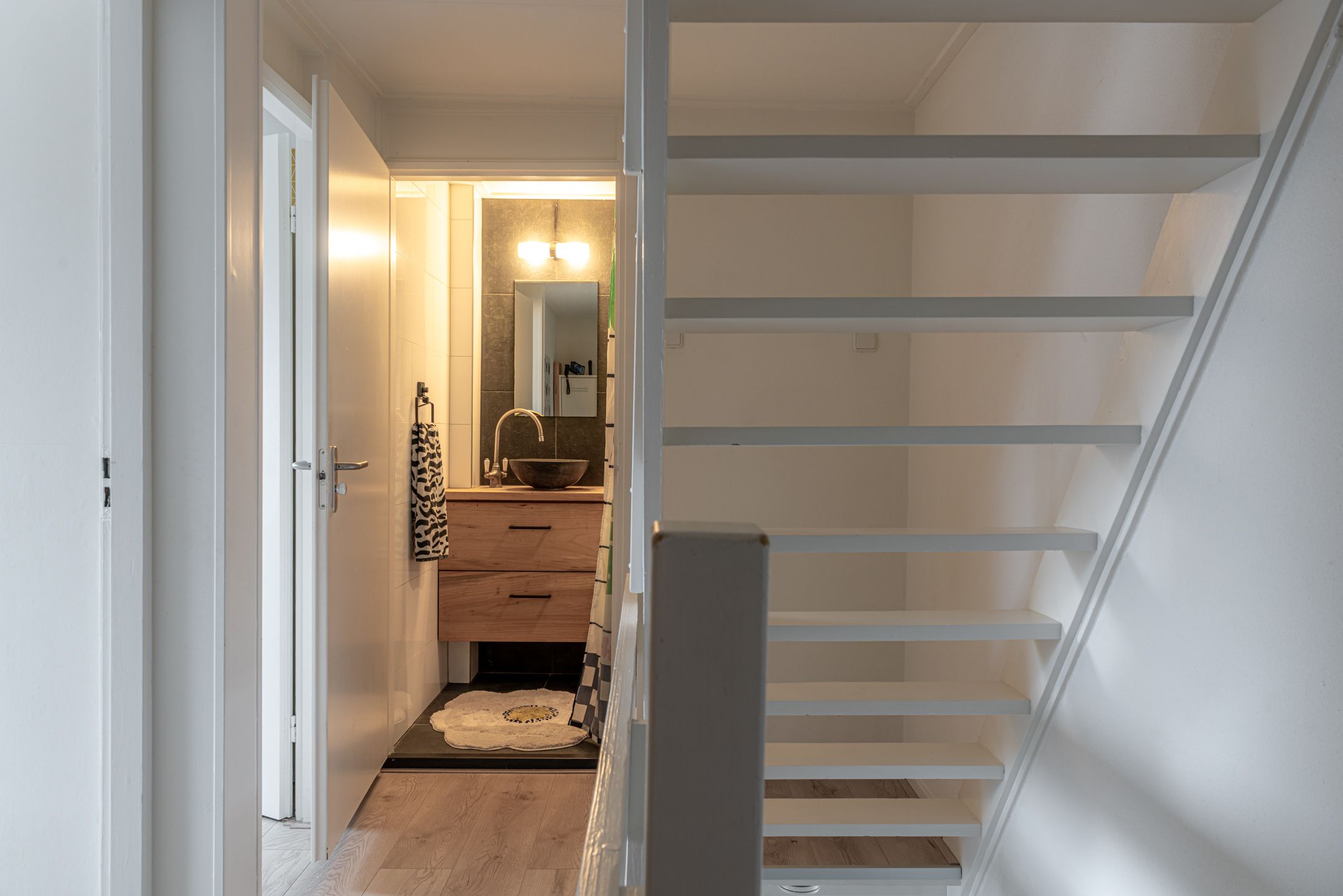 Foto 24 van Marten Anemastraat 9