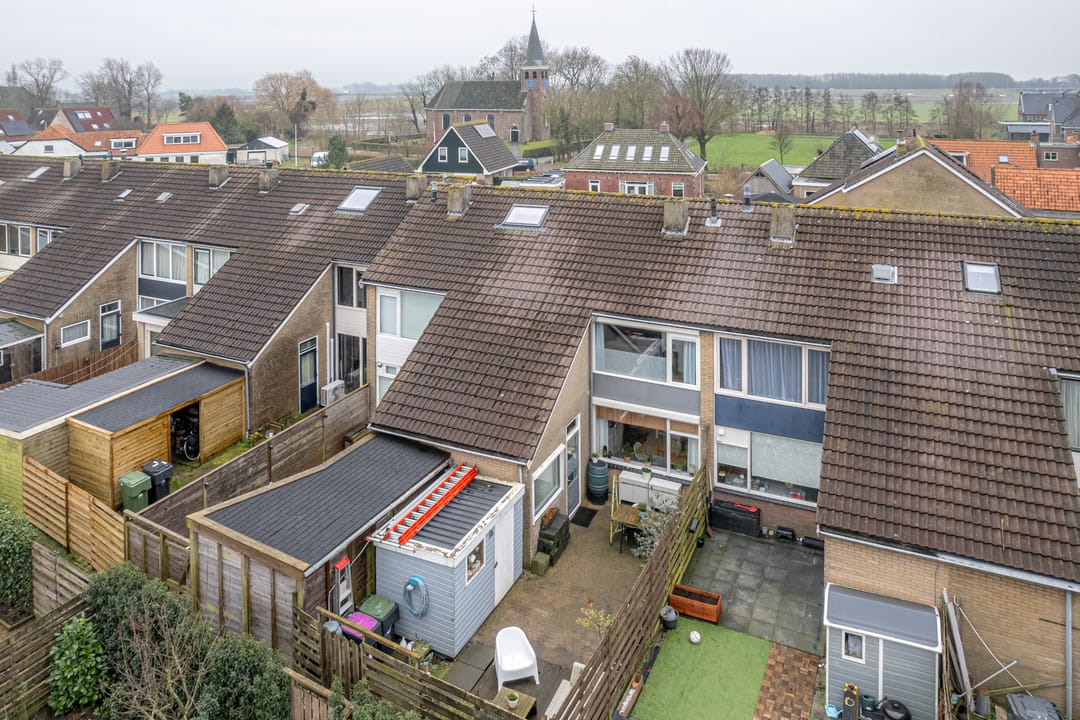 Foto 31 van Marten Anemastraat 9