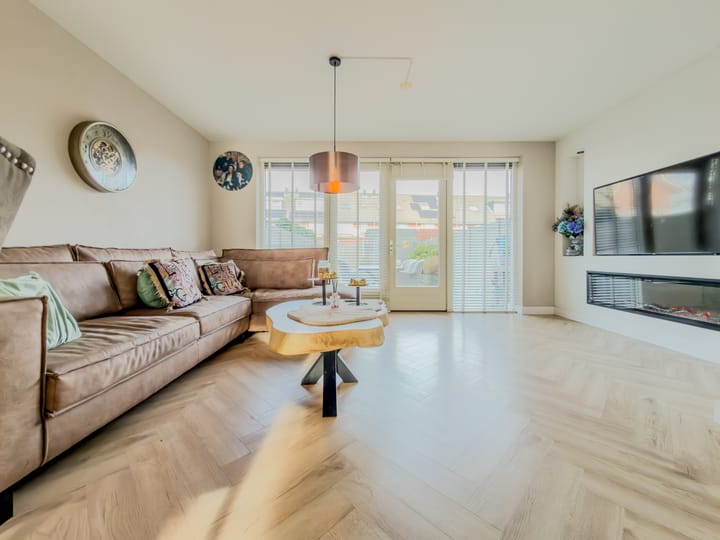 Foto 9 van Kattenburg 10