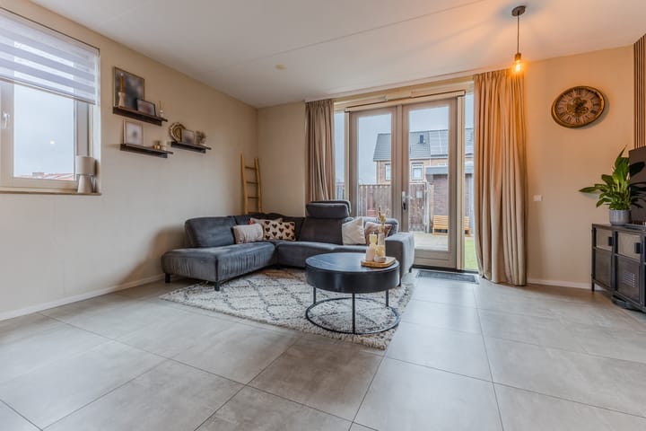 Photo 11 of Koninginneweg 61