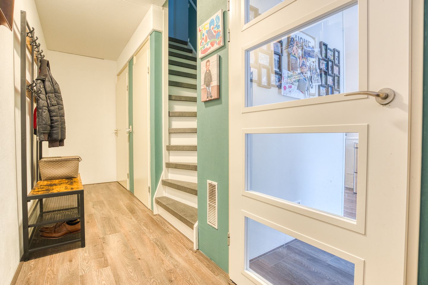 Foto 5 van Robert Stolzhof 187