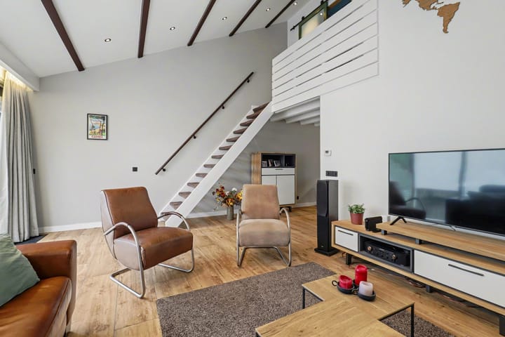 Foto 3 van Landouwen 23