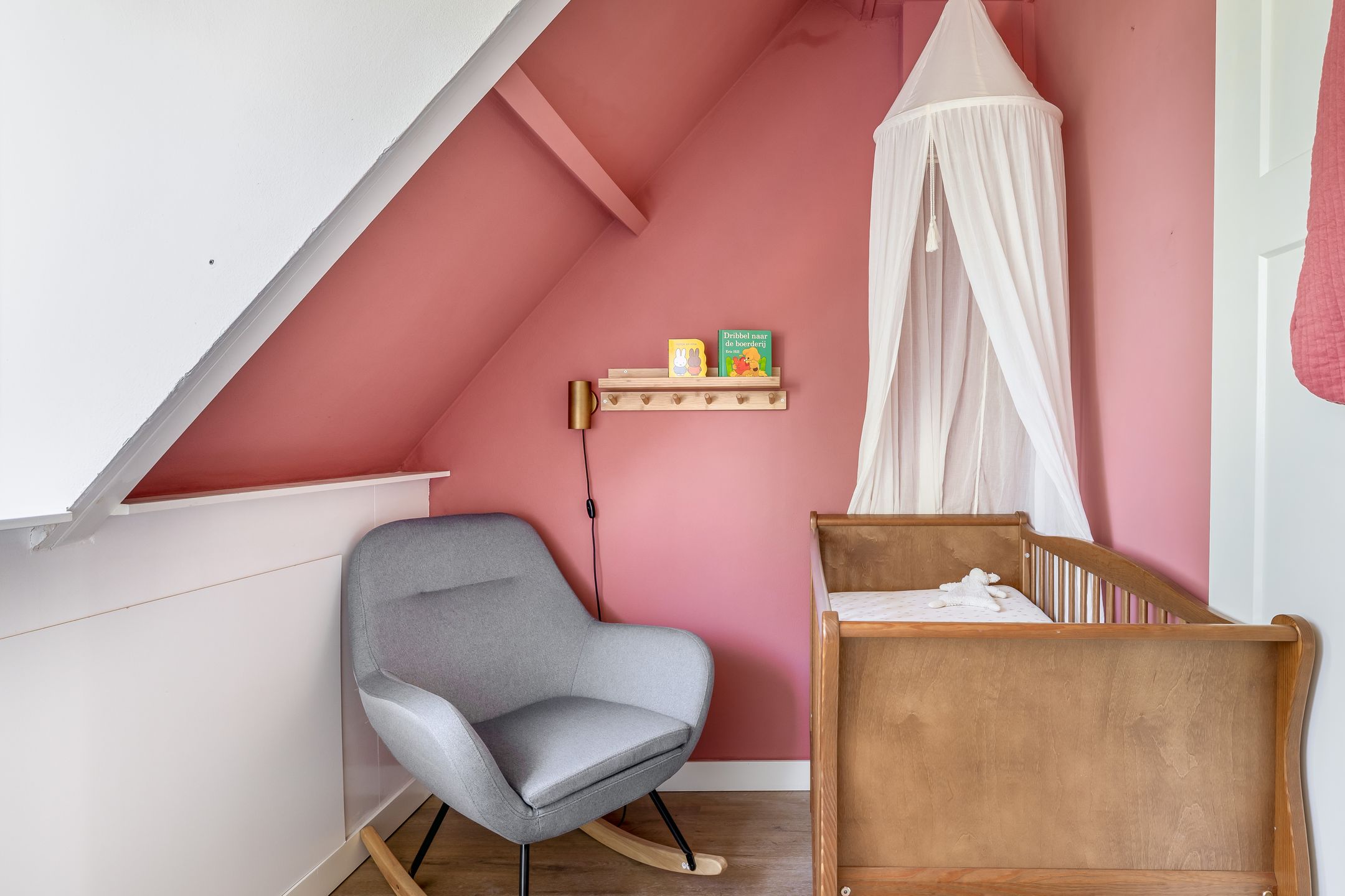 Foto 39 van Zestienhovensekade 191