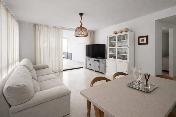 Foto 2 van Calle Tamisa, conjunto residencial Hollywood Hills, bloque 6
