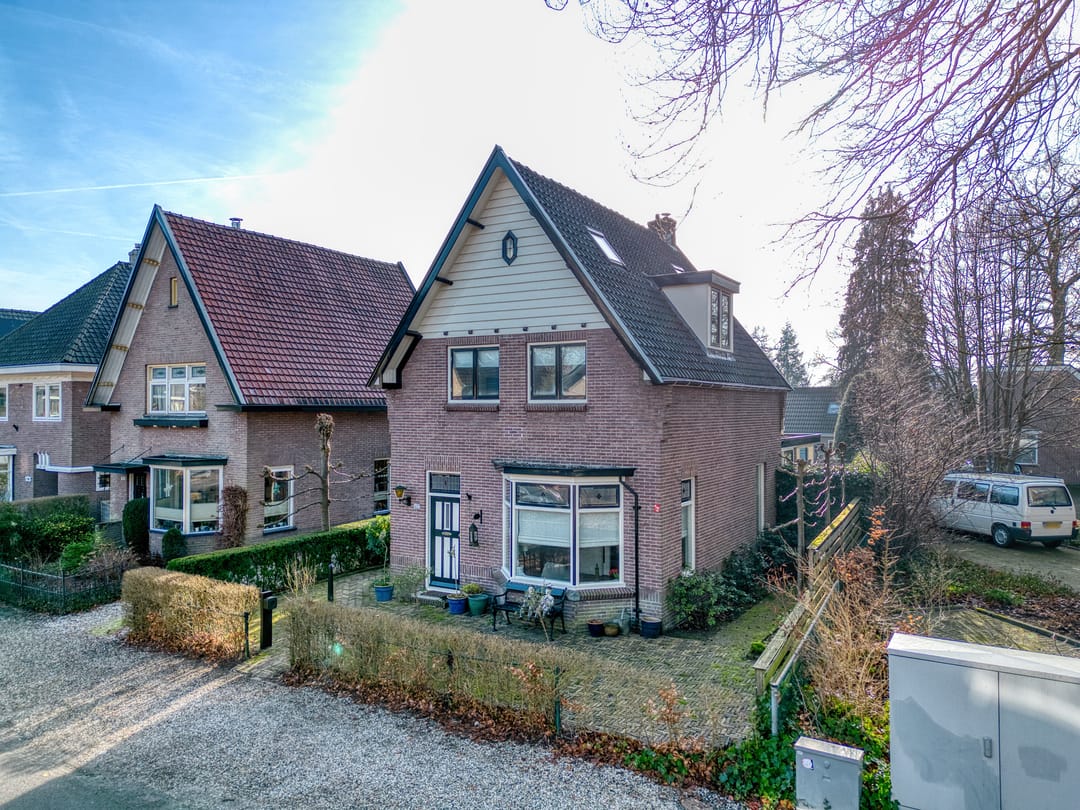 Photo 37 of Badhuisweg 127