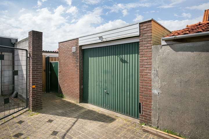 Foto 15 van Leeuwstraat 18