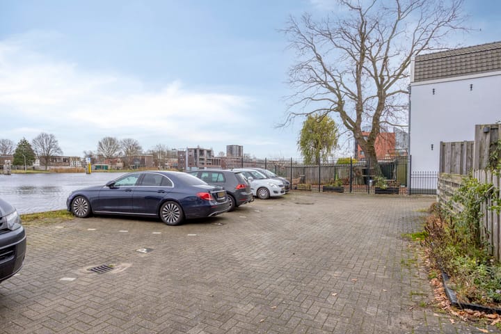 Photo 24 of Westzijde 408-D