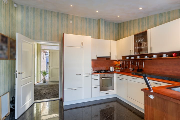 Photo 12 of Alsemgeestlaan 7