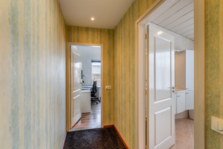 Photo 37 of Alsemgeestlaan 7