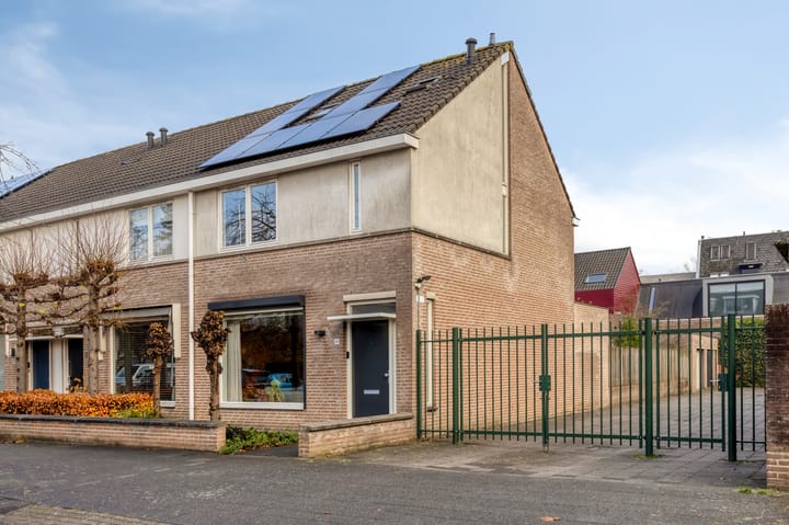 Foto 49 van Dudokhof 84