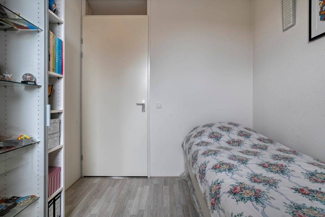 Photo 28 of Schuilenburgstraat 42